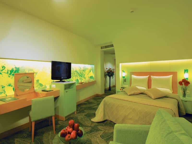 Cornelia De Luxe Resort