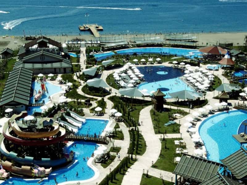 Limak Lara Deluxe Hotel & Resort 