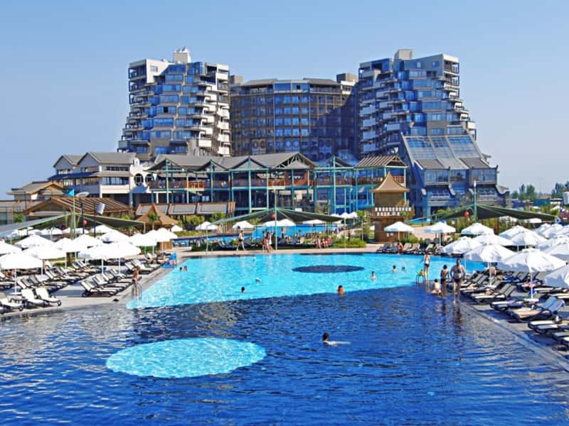 Limak Lara Deluxe Hotel & Resort 